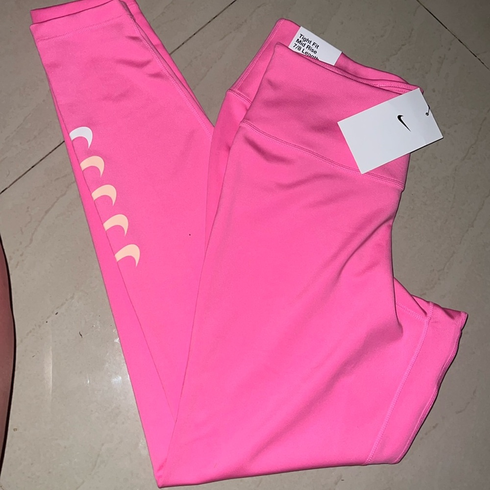 Women’s Pink Nike Leggings